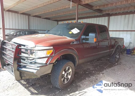 2015 Ford F-250 Lariat z USA, uszkodzony, nr VIN 1FT7W2B67FED03685